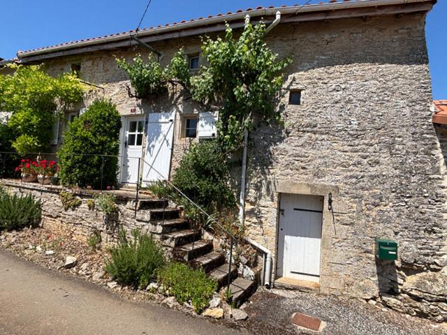 Maison vente à Confolens, Nanteuil-en-vallée
