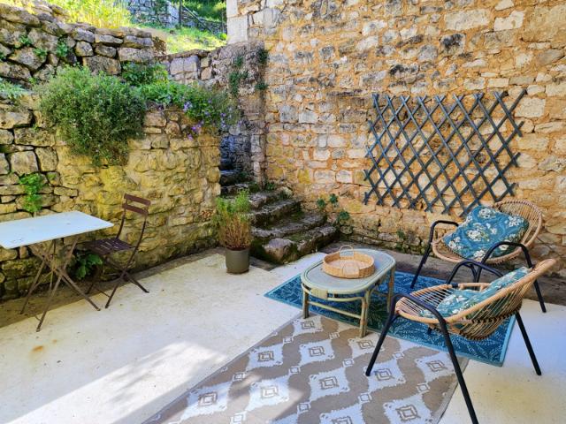 Maison vente à Confolens, Les Pins