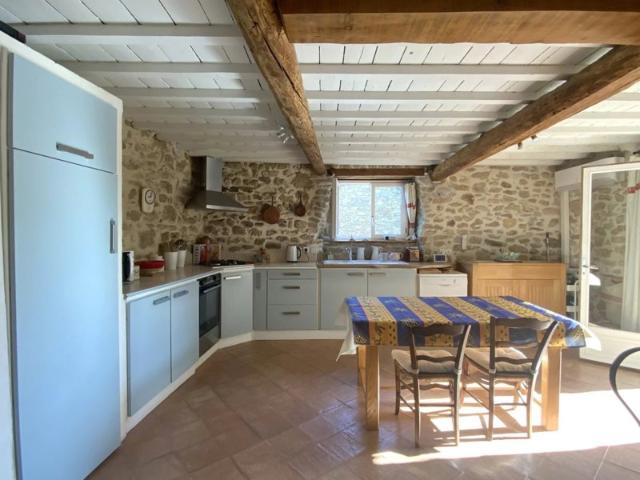 Maison vente à Nîmes, Uzès