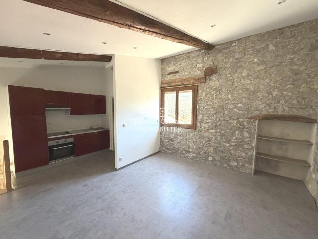 Maison vente à Narbonne, Cucugnan