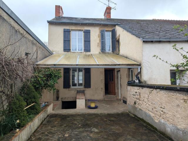 Maison vente à La Châtre, Montlevicq