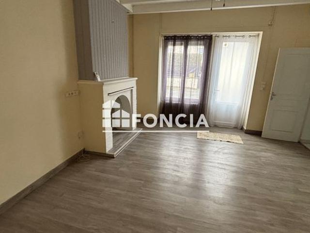 Maison vente à Cognac, Châteaubernard