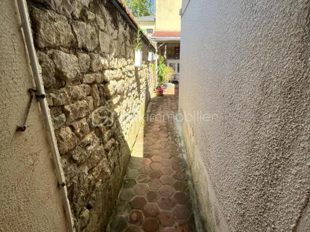 Maison vente à Cosne-Cours-sur-Loire, La Charité-sur-loire