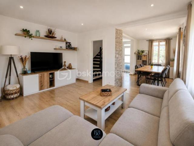 Maison vente à Mulhouse, Staffelfelden