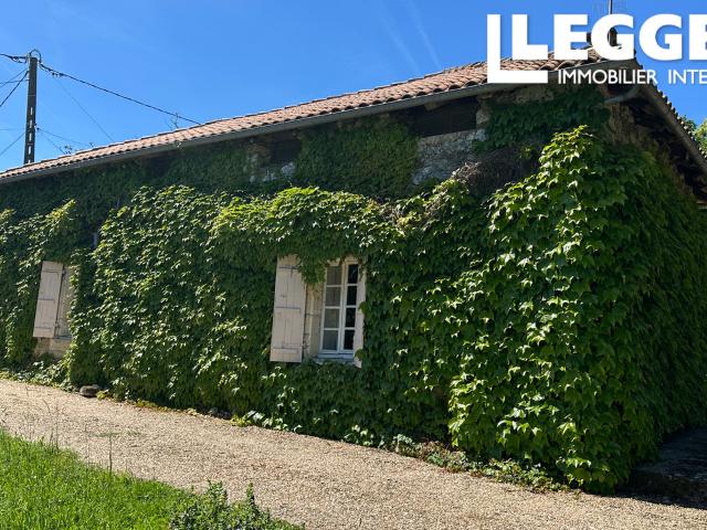 Maison vente à Nontron, Bourdeilles