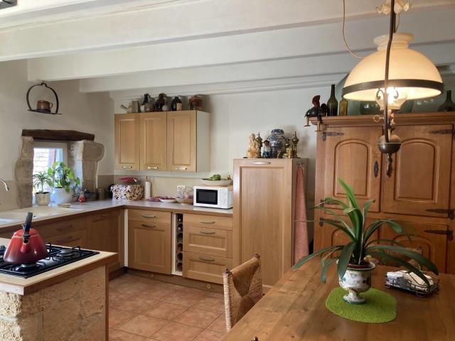 Maison vente à Confolens, Salles-de-villefagnan