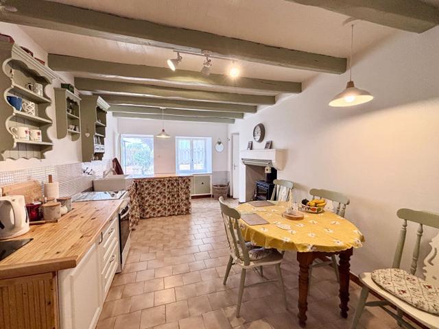 Maison vente à Confolens, Nouvelle-Aquitaine