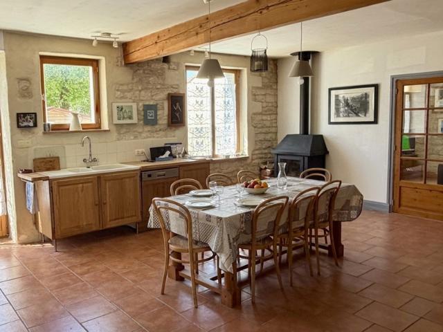 Maison vente à Saint-Jean-d'Angély, Fontaine-chalendray