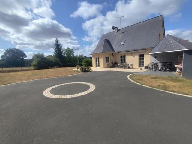 Villa vente à Laval, Saint-ouën-des-toits
