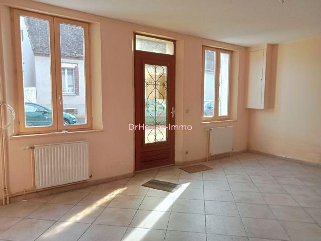 Maison vente à Montargis, Melleroy