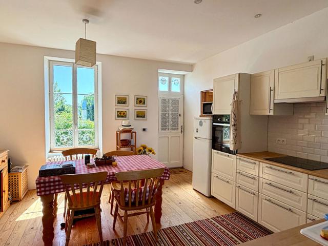 Maison vente à Saint-Jean-d'Angély, Les Eduts