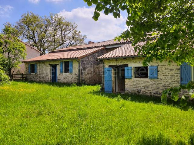 Maison vente à Niort, Lezay