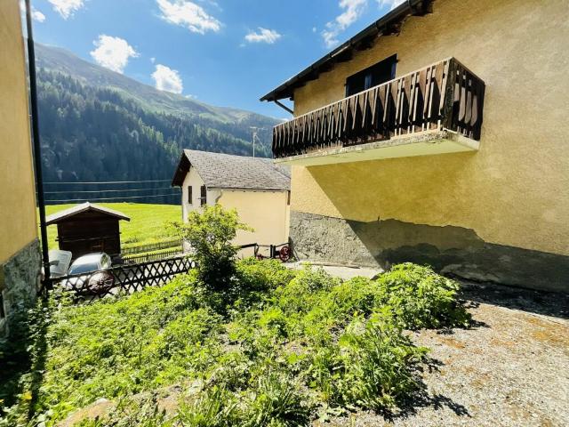 Haus kaufen in Bourg-Saint-Pierre, Wallis