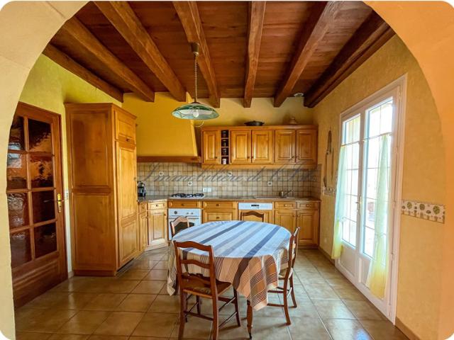 Maison vente à Périgueux, Atur
