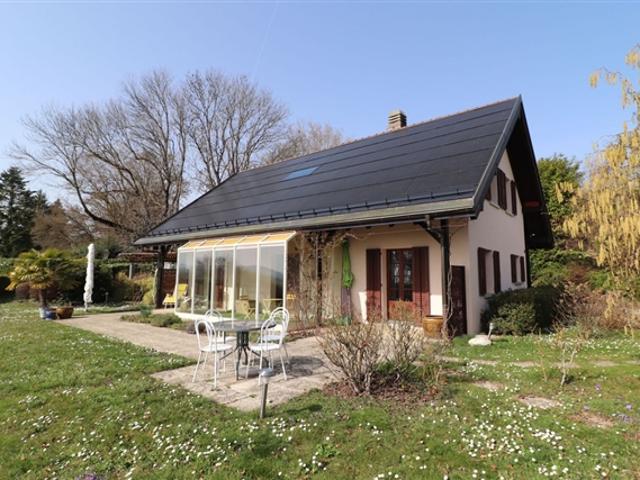 Einfamilienhaus kaufen in Yens, Waadt