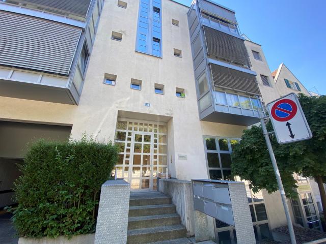 Apartment mieten in Einigen, Zürich