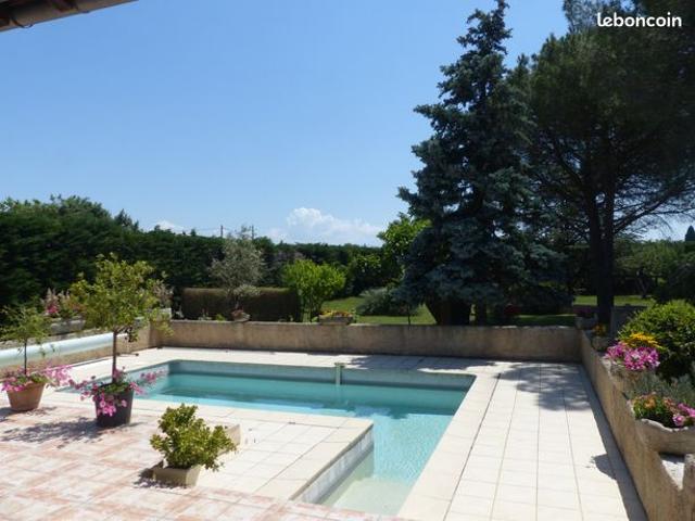 Maison vente à Carpentras, Valréas