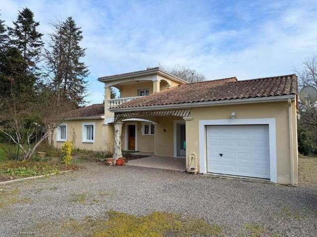 Maison vente à Confolens, Saint-quentin-sur-charente