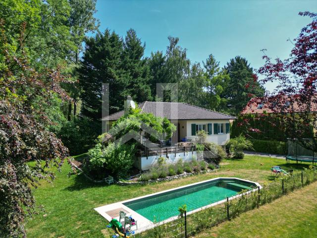 Haus kaufen in Commugny, Waadt