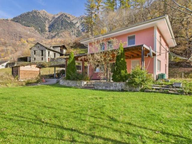 Haus kaufen in Campo, Blenio, Tessin