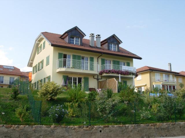 Haus mieten in Gilly, Waadt