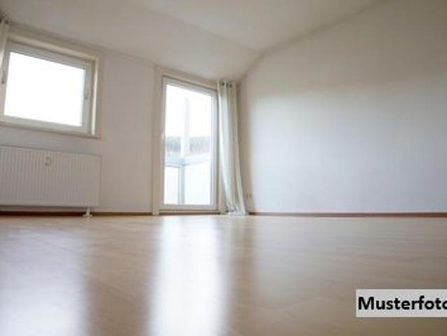 Wohnung kaufen in Gloggnitz, Bezirk Neunkirchen