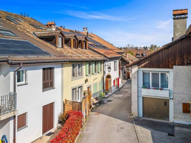 Haus kaufen in Denges, Waadt