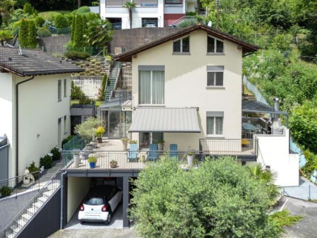 Haus kaufen in Caslano, Tessin