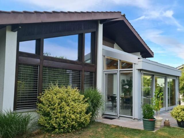 Einfamilienhaus kaufen in Aarberg, Bern
