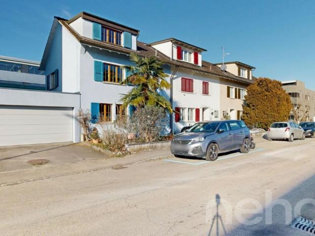 Reihenfamilienhaus kaufen in Allschwil, Basel-Landschaft