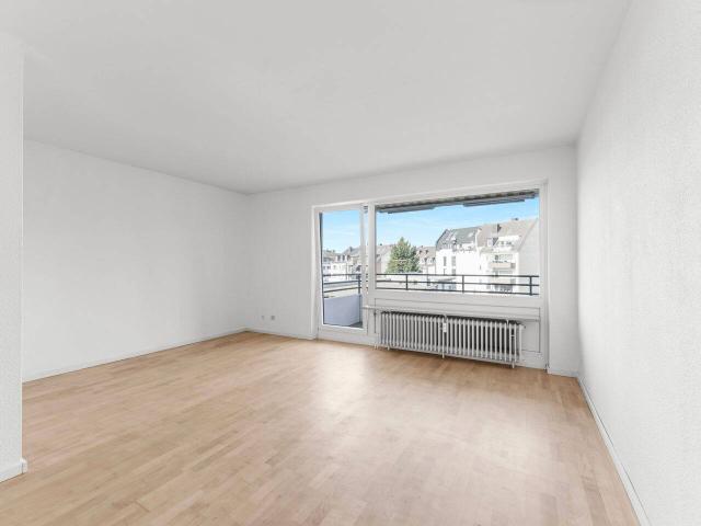 Etagenwohnung kaufen in Düsseldorf