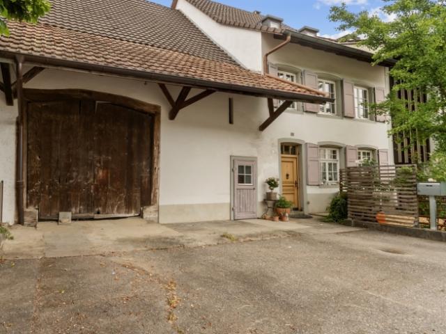 Bauernhaus kaufen in Lupsingen, Bezirk Liestal
