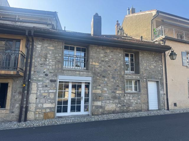 Haus kaufen in Cossonay-Ville, Waadt