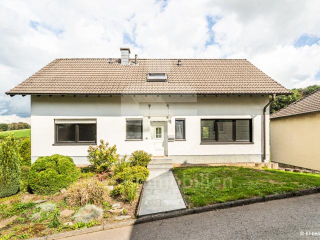 Haus kaufen in Oberheiligenhoven, Lindlar
