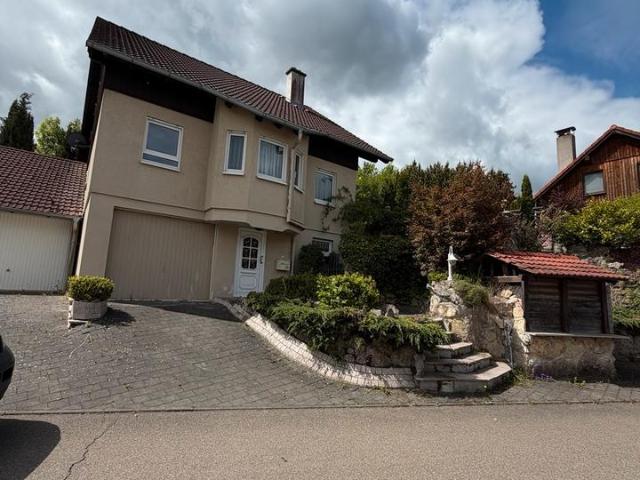 Haus kaufen in Hohenstadt, Baden-Württemberg