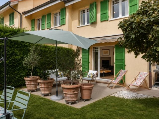 Einfamilienhaus kaufen in Mies, Waadt