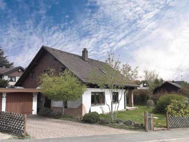 Haus kaufen in Neuweiler, Baden-Württemberg