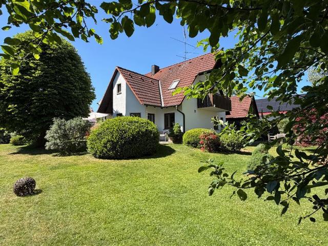 Villa kaufen in Dinkelscherben, Bayern