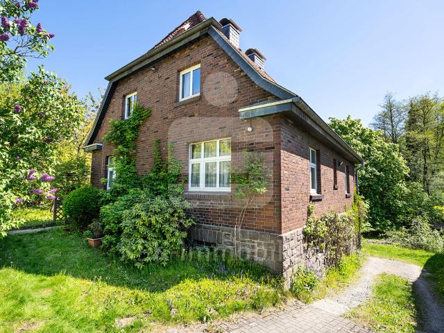 Villa kaufen in Lindlar, Nordrhein-Westfalen