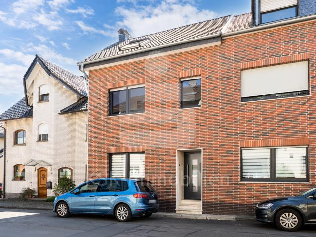 Villa kaufen in Bornheim, Botzdorf
