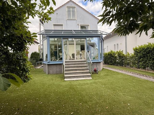 Villa kaufen in Rosenhöhe, Hessen