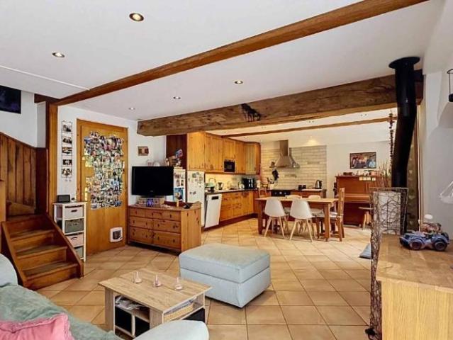 Haus kaufen in Tévenon, Waadt