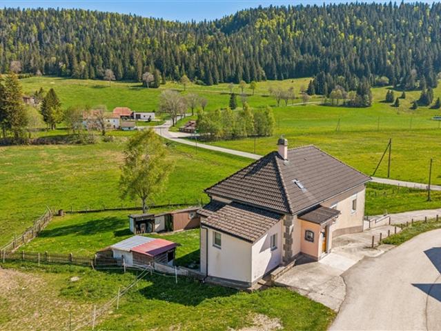 Einfamilienhaus kaufen in Les Verrières