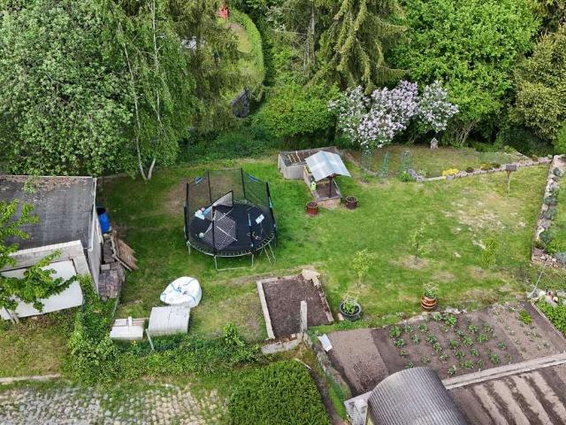 Erdgeschosswohnung kaufen in Stößen, Burgenlandkreis