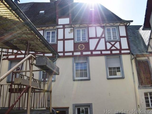Haus kaufen in Mesenich, Rheinland-Pfalz