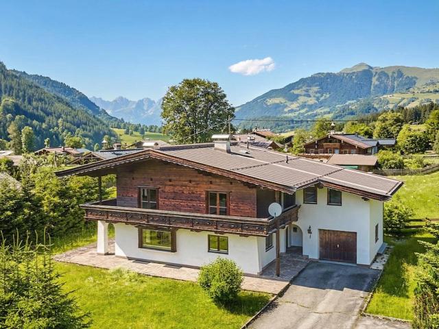 Haus kaufen in Aurach bei Kitzbühel, Bezirk Kitzbühel