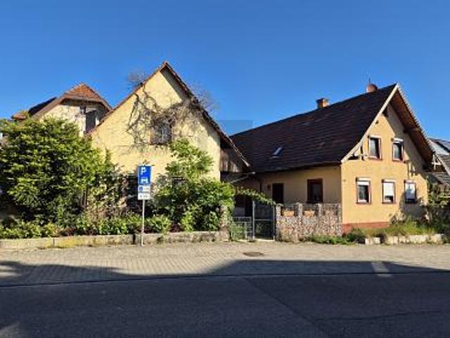 Villa kaufen in Lauf, Baden-Württemberg