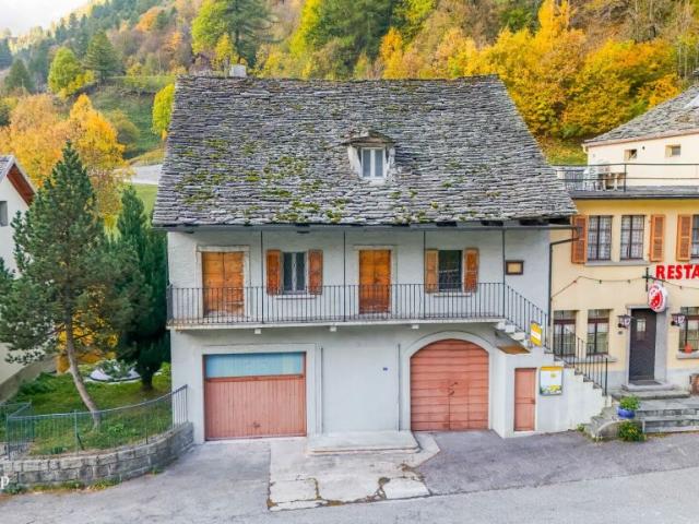 Zweifamilienhaus kaufen in Simplon Dorf, Wallis