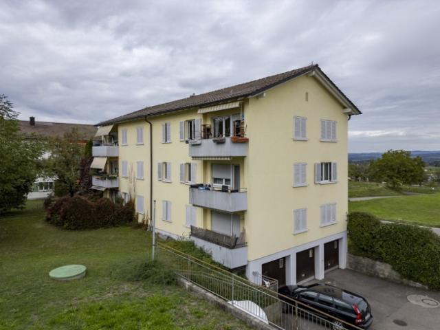 Mehrfamilienhaus kaufen in Bäch, Oetwil am See