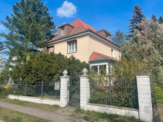 Haus kaufen in Marzahn-Hellersdorf, Berlin